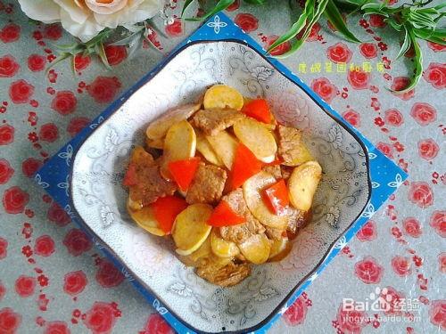 网红吃茭瓜,口感独特引网友热议